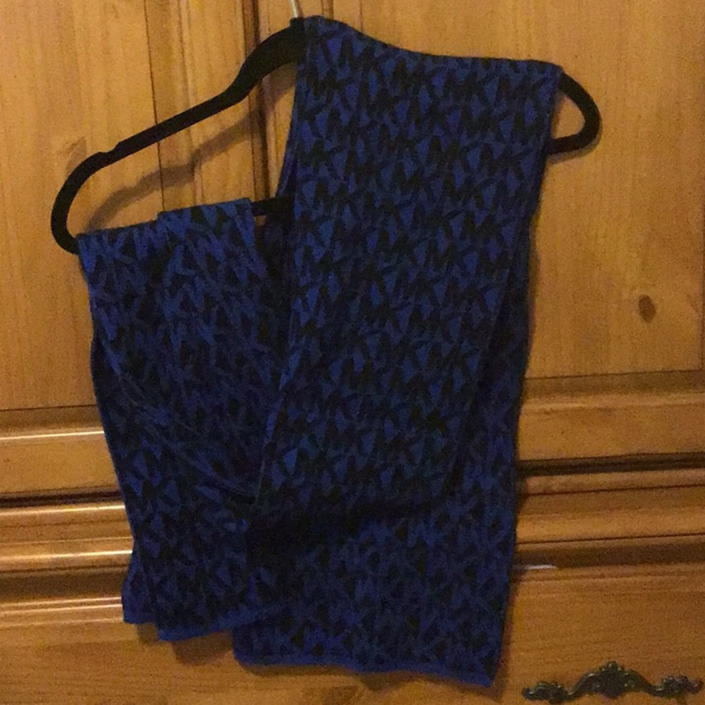 GUC Michael by Michael Kors scarf.